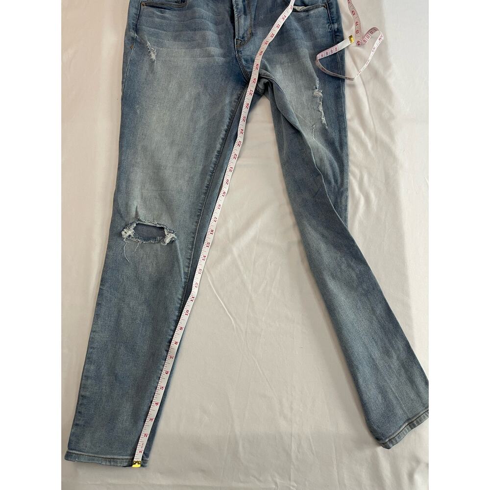 Old Navy Rockstar Mid Rise Distressed Light Wash Skinny Jeans Size 8 Regular - Picture 10 of 11